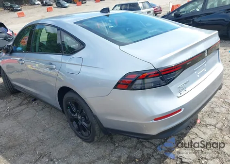 2025 Honda Accord Se z USA, uszkodzony, nr VIN 1HGCY1F42SA033277